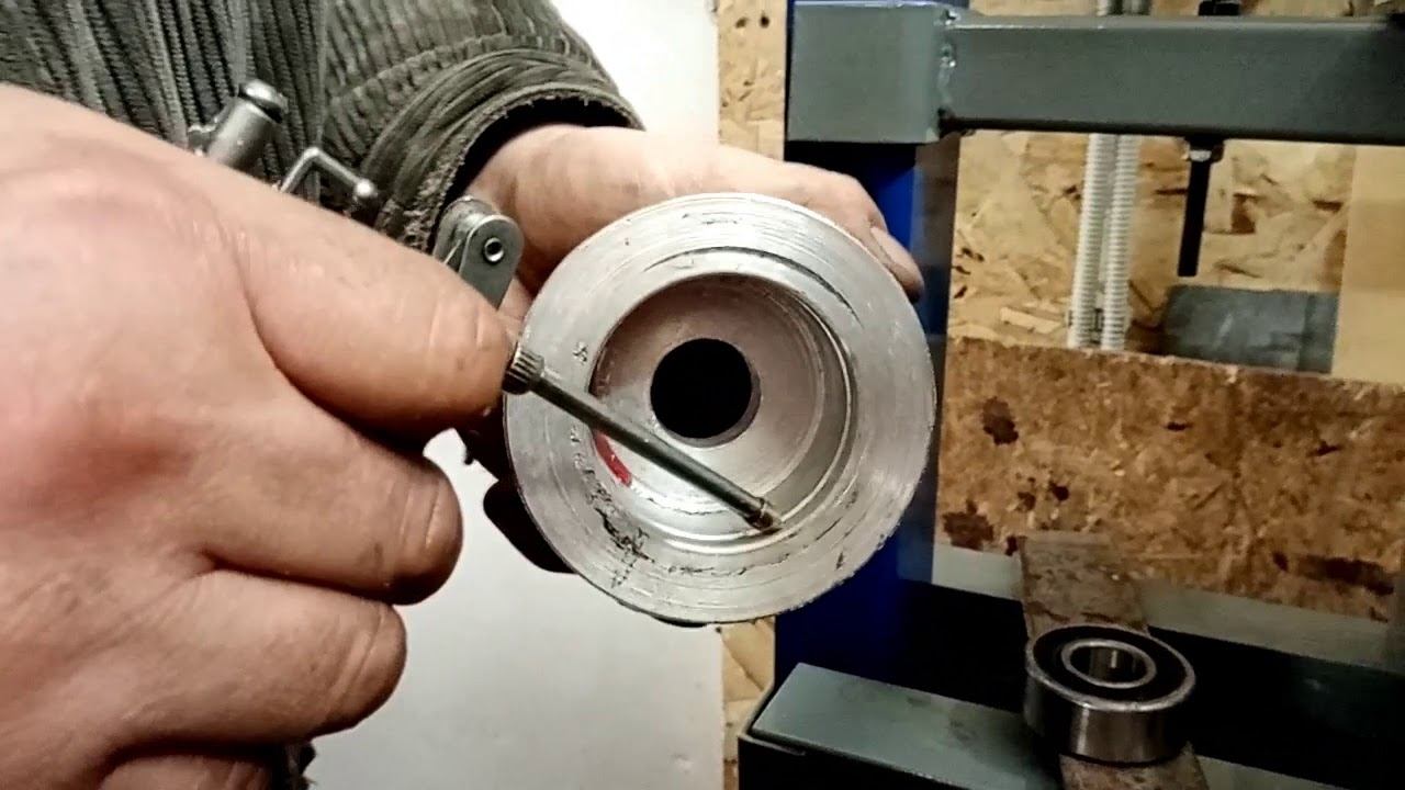 Wood-fired aluminum smelting. Плавка алюминия на дровах и его обработка.