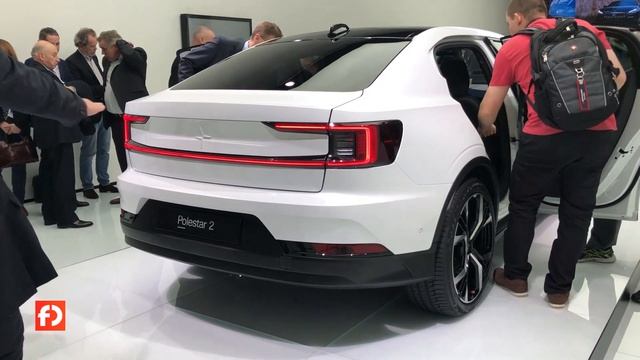 Polestar 2 je hlavním konkurentem Tesle Model 3