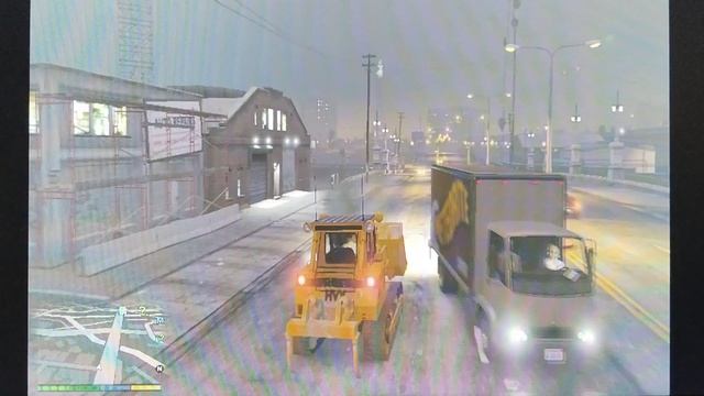 иди угнать трактора в GTA v 5