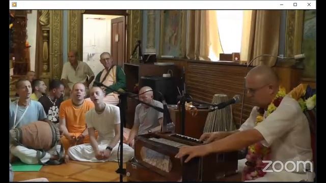 2014. Вьяса-пуджа ЕМ Прабхавишну Махараджа. Новороссийск.
