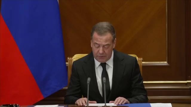 Медведев призвал уничтожить военно-политическое руководство Украины, назвав его «заказчиком» убийств