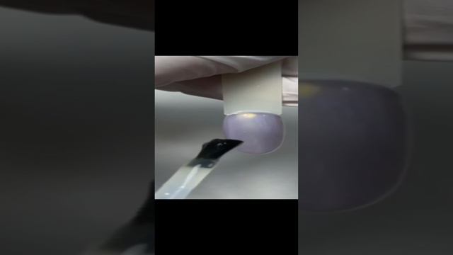 Симпатичный дизайн с "кошачьим глазом"