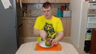 Как быстро достать косточку из манго.