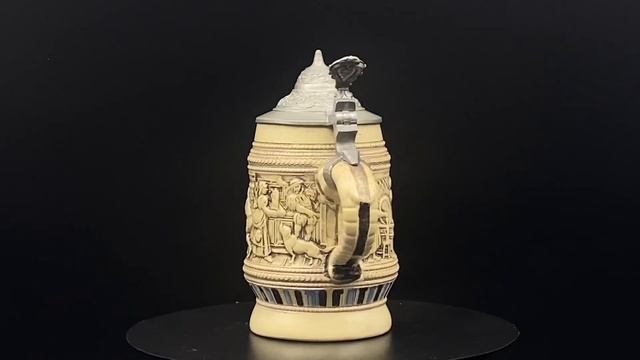 Старинная пивная кружка мануфактура Адольфа Дизингера 1900 г " Таверна"