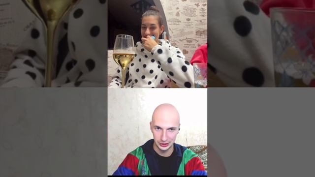 Я бегу и волосы назад 😂