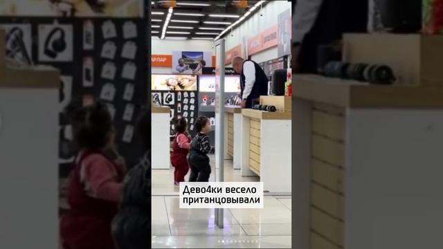 Эти maлышкu покорили соцсети