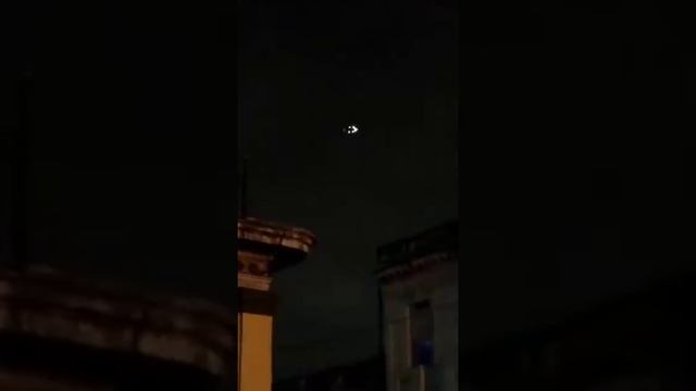 20 января 2024, над Кубой завис неопознанный летающий объект тарелкообразного типа.