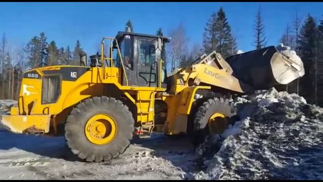 Фронтальный погрузчик LiuGong 888