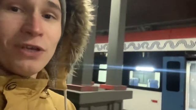 Jumping on a board of the train with the Russian man || Diary on dancing and programming