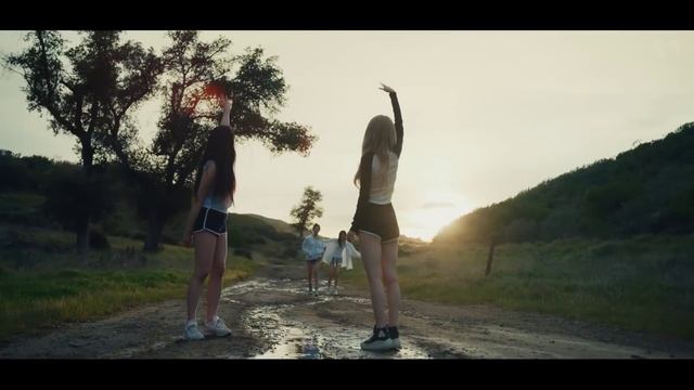 aespa 에스파 - 'Welcome To MY World (Feat. nævis)' MV
