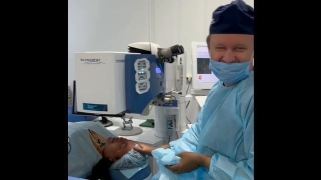 Технология коррекции зрения с минимальным разрезо в 1.0мм Clear