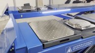 Встроенный люфт детектор в ножничный подъемник QJY-J-55 от компании АВТОХОЛЛ.