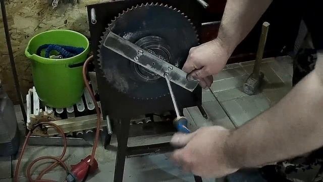 Magic in the garage or how to harden a nail. Магия в гараже или как закалить гвоздь.