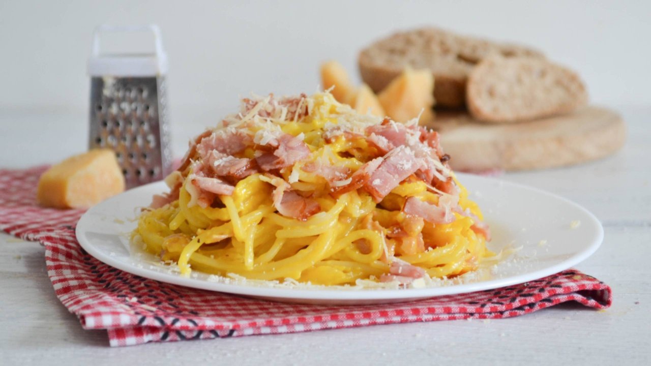 Спагетти Карбонара — классический рецепт. Как приготовить пасту Карбонара по-итальянски?