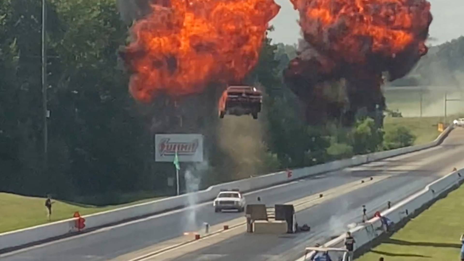 Подборка лучших приколов за ВЕСЬ ГОД | Попробуй не засмеяться