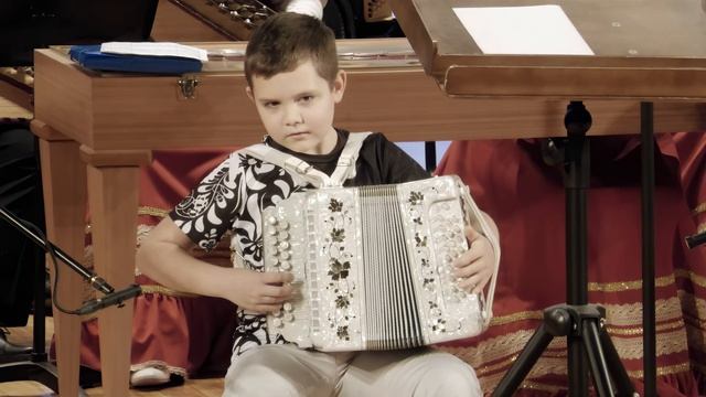 Устинов Сергей (г.о. Подольск) "Цыганочка"