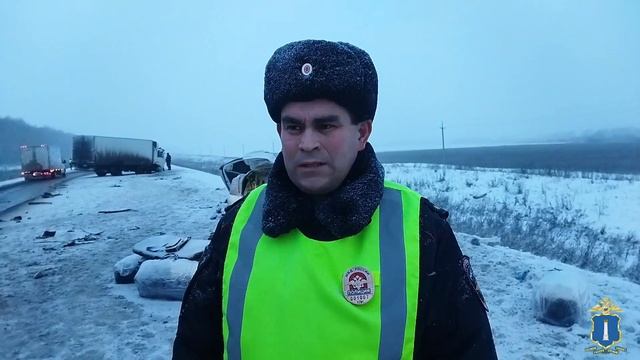 Полиция Ульяновской области выясняет обстоятельства ДТП, в котором 5 человек погибли и 1 пострадал