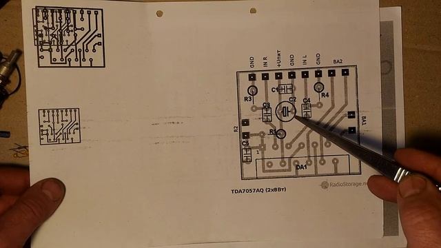 Хороший усилитель на TDA 1757 с электронной регулировкой громкости из платы телевизора.
