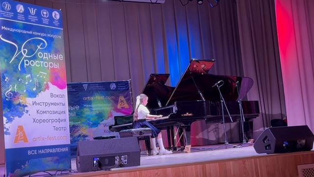 Богородская Анастасия Этюд номер 8 К.Черни