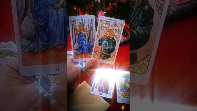 раздумья и планирование, выход за рамки привычного #гадание #таро #расклад #эзотерика #aexplorer
