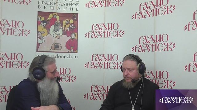 Подросток в храме. Федор Бородин. Максим Первозванский