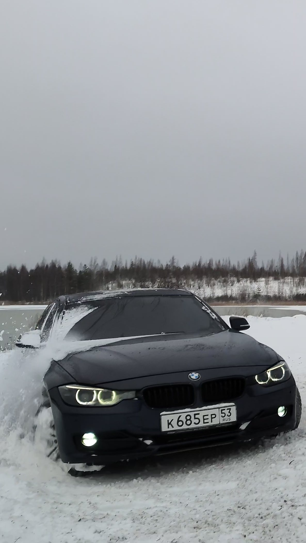 BMW 😍❄️