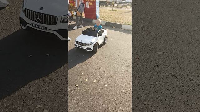 1000086809.mp4