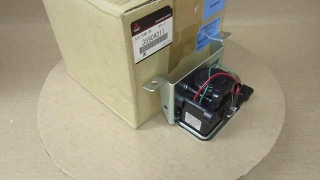 Пневмонасос Митсубиси 3590A011 без значков