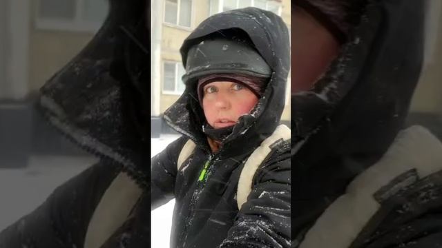 На велосипеде в снегопад