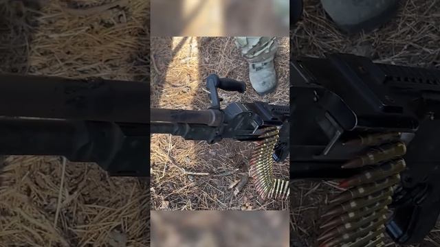Морпехи Черноморского флота захватили опорный пункт ВСУ с натовским пулеметом в Курской области.