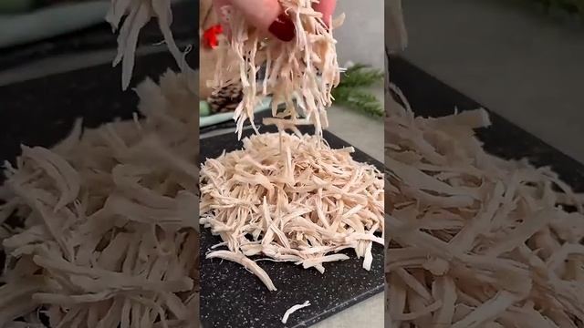 Много, вкусно и очень сытно) и по деньгам совсем недорого