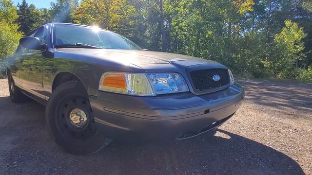 2007 Crown Victoria Police Interceptor | Fall is Coming + Rust Update