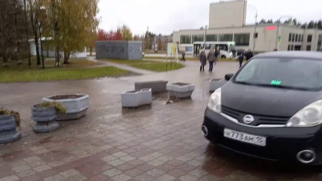 Республика Карелия, г.Костомукша, бул.Лазарева, 1 (ТЦ Славяне)