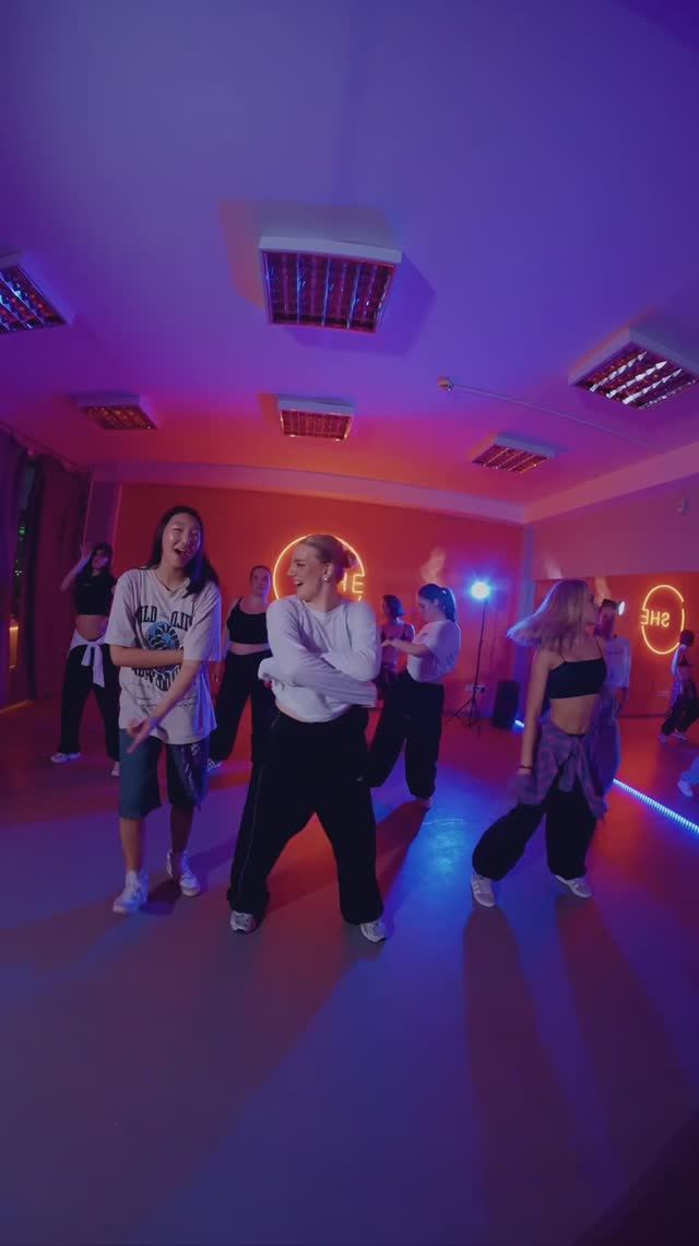 Лера Дьячкова - Girly Hip-Hop choreo - She Dance - Владивосток - Big Baby Tape - Closer