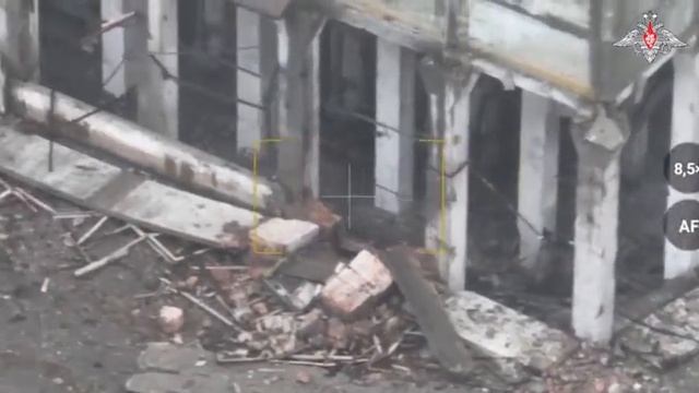 Кадры штурма господствующей высоты - элеватора Курахово