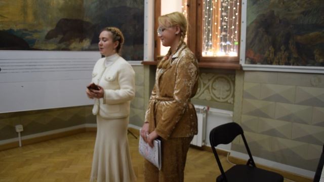 04 - Вступление - Безкровная Николь - Фантазии на тему Римского-Корсакого Снегурочка