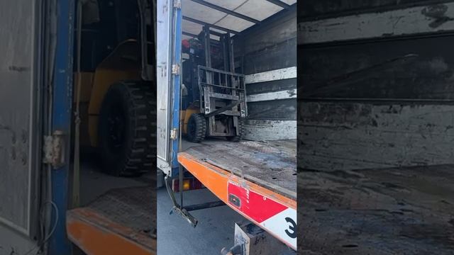 ПРОДАЖА ВИЛОЧНОГО ПОГРУЗЧИКА 1,5 т.