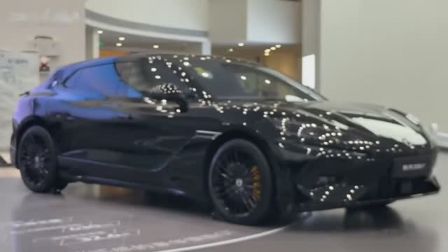 Denza Z9 GT