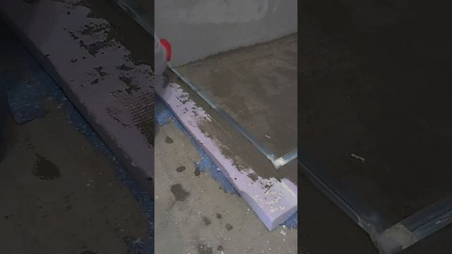 Душевой поддон.