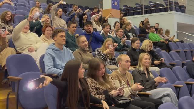 Студенческая праздничная программа "Точь-в-точь: Новогодний выпуск" в РМАТ