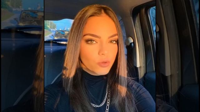 ,,Digital Creative AI Studio."#AI Avatar #Deluxe# Popular video show с искусственным интелектом.