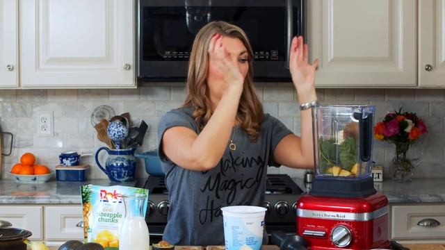 Easy, Healthy, Kiwi Pineapple Spinach Smoothie Recipe that Even your Kids Will Love!