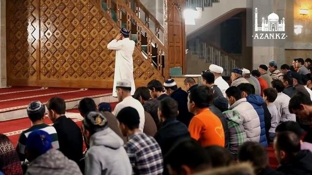 Азан в Центральной мечети г Алматы