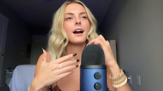 ASMR Hypnotizing Hand Movements, Finger Fluttering, Tongue Clicking & Mouth Sounds