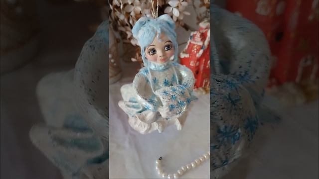 Ёлочная игрушка из ваты Зима.