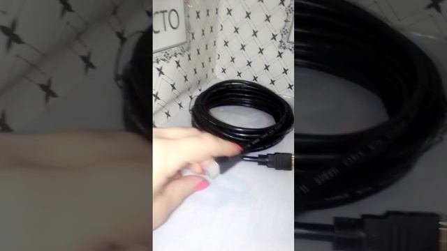 кабель HDMI