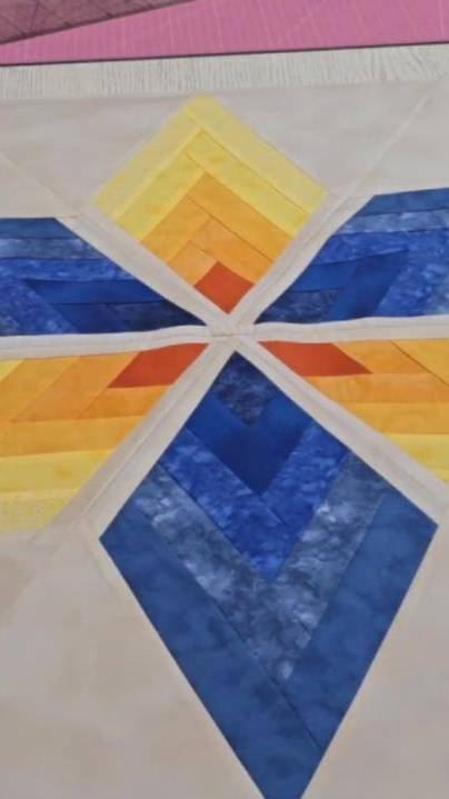 Мастер-класс по пэчворку: Специальная техника шитья звезды под углом 60° к квадрату из обрезков ткан