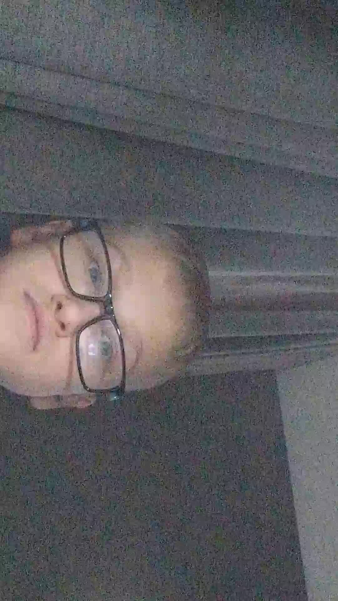 ы