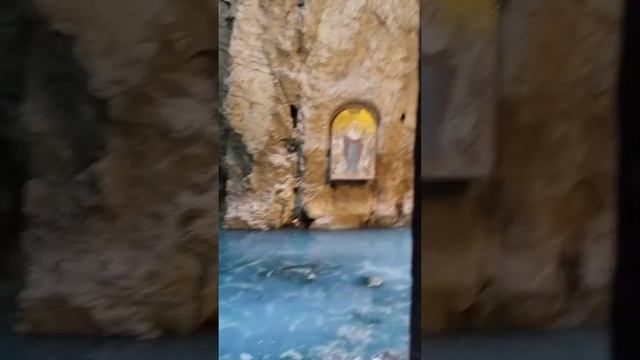 Загадочное озёро Провал
