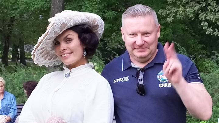 Кто вам сказал , что любовь умирает?